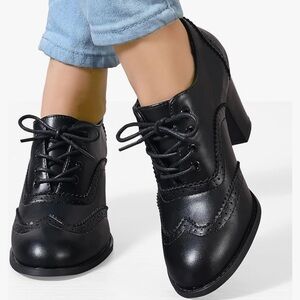 Born, Black Leather Lace Up Heeled Oxford Shoes, 11, Y2K, Wingtip, Academia, New